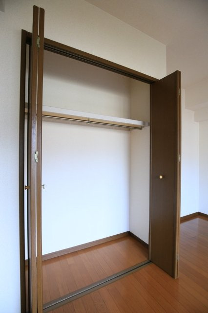 ベスト伊勢佐木町の収納