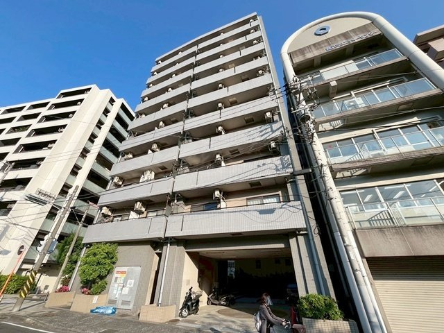 ベスト伊勢佐木町の外観