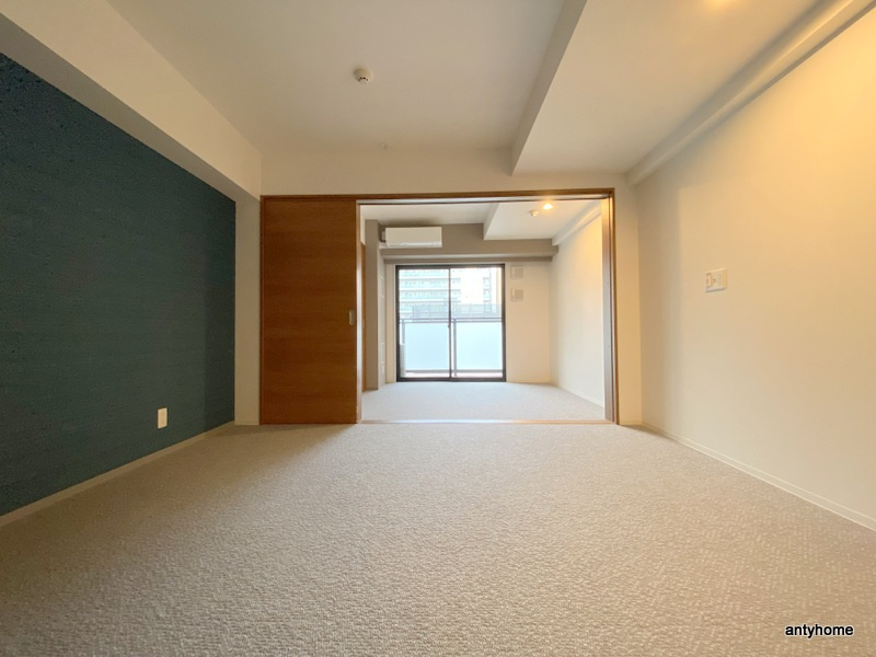 Uresidence Temmabashi　仲介手数料無料の居間・リビング