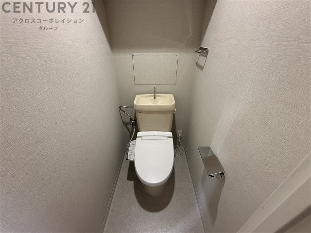 清潔感のあるトイレです