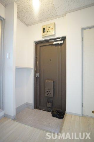 コーポ栄の玄関
