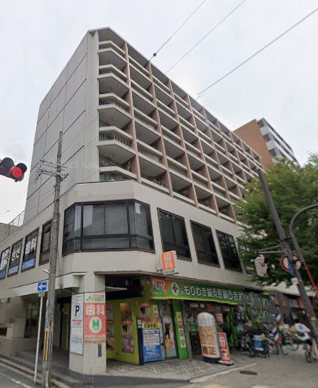 成晃マンションの外観