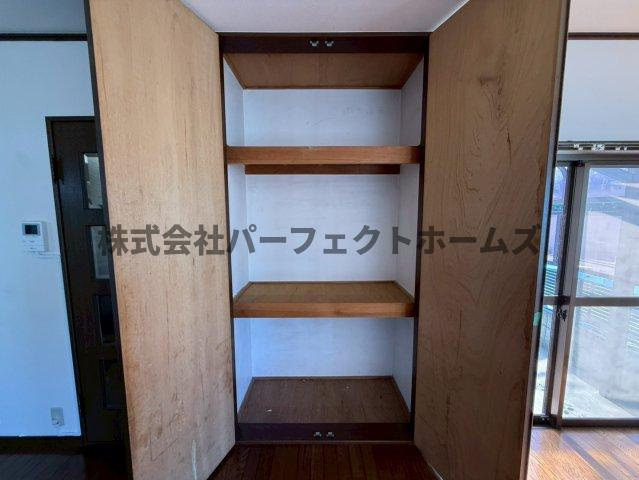 田口3丁目戸建　賃貸の収納|大きなものも収納できそうです