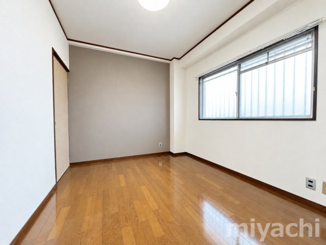 光マンションの内装