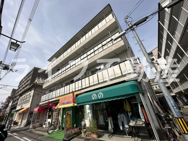メゾンしずかの外観