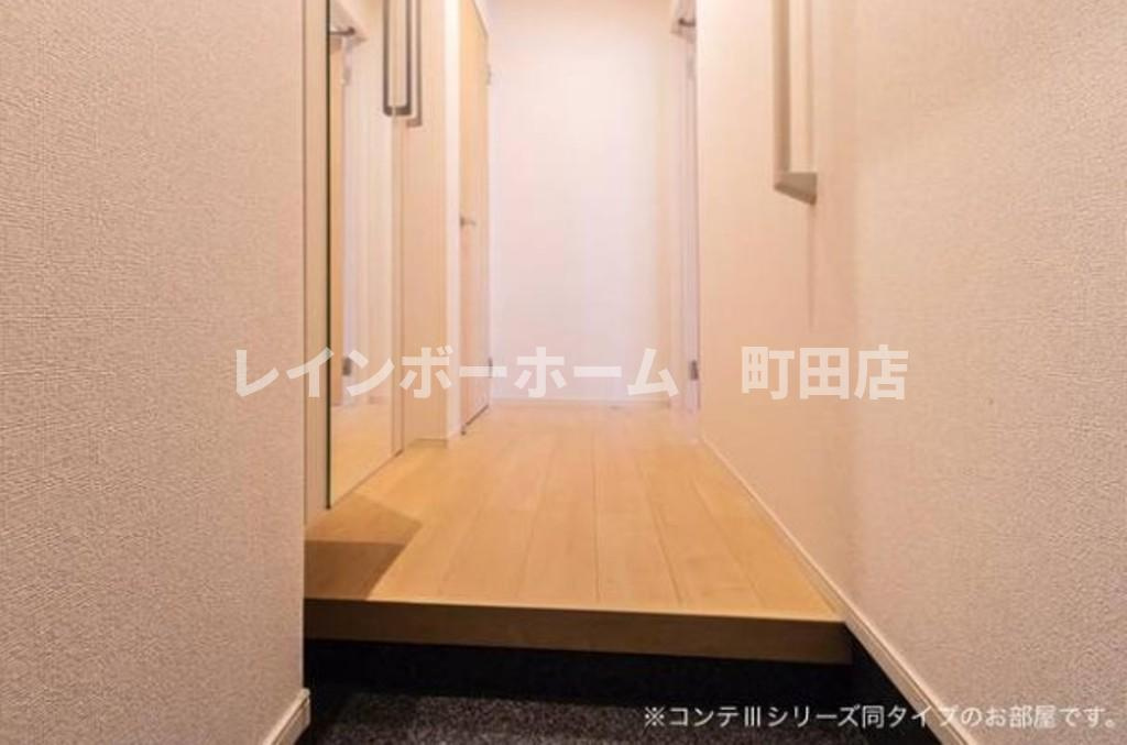 フォンテーヌ3※初期費用分割あと払いサービス利用可能物件の玄関