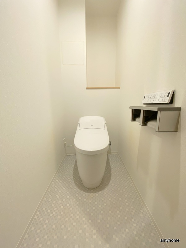 Uresidence Temmabashi　仲介手数料無料のトイレ