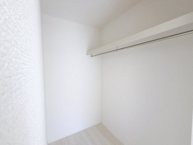 さいたま市栄和8期のその他|2部屋にウォークイン付き！