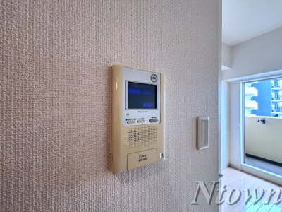 【セキュリティ】 | プレサンスNAGOYA桜通ビッグビート | モニター付きインターホンです