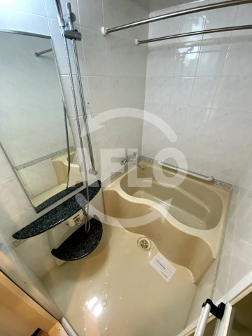 コンソラーレ同心の浴室