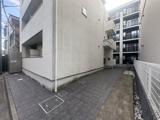 狛江市岩戸北４丁目のアパートのその他