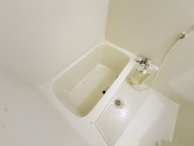 カルム小西Ⅱの浴室