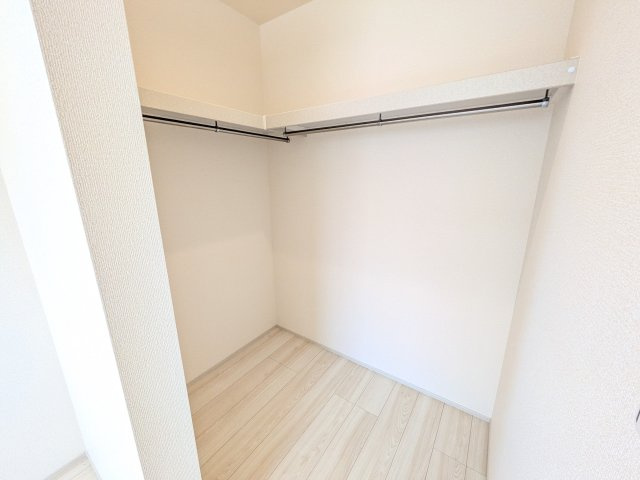 第1　常総市中妻町　新築戸建て　1号棟の収納
