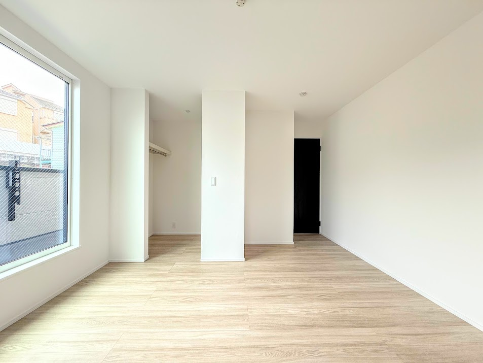 保土ヶ谷区法泉3丁目　新築戸建て　第7の洋室|◆感性を育むプライベートルームはシンプルでスマートな空間。好みの空間で読書をしたり、音楽を聞いたりと一人の時間も充実したものにできます。