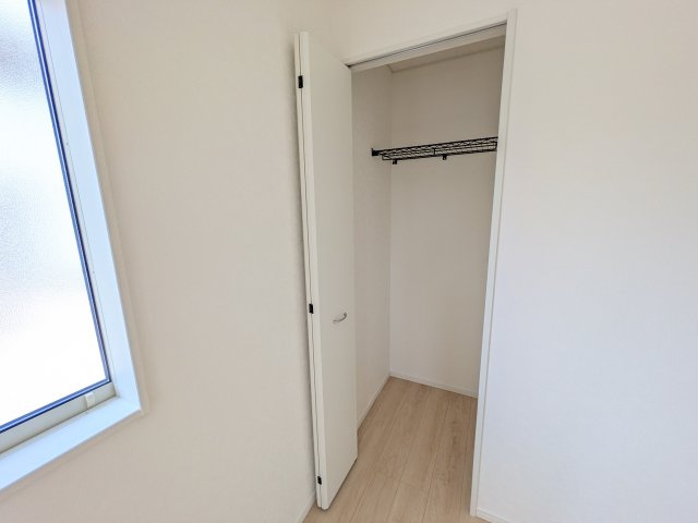 常総市水海道諏訪町　第3　新築戸建て　5号棟の収納