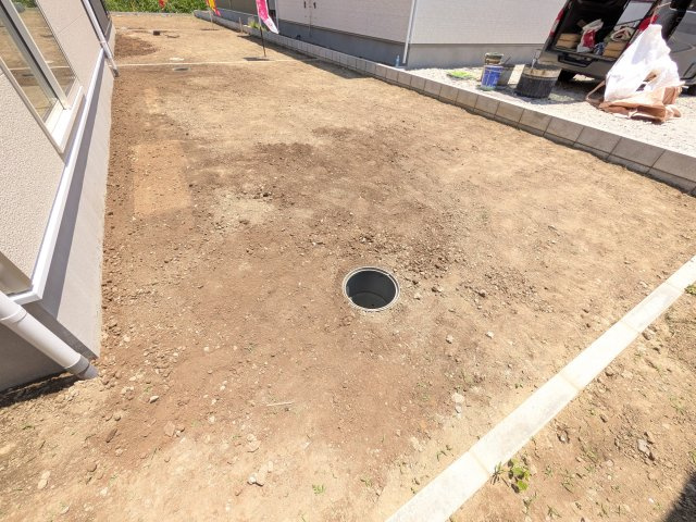 常総市本石下　第12　新築戸建て　4号棟の庭|日当たりや広さを現地で体感してください。理想のガーデニングや家庭菜園を始めてみませんか。