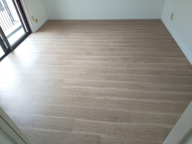 エクリュー北口の居間・リビング