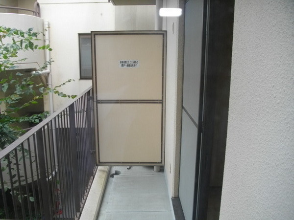 エクリュー北口のバルコニー