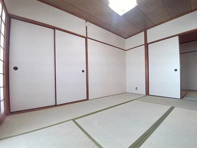 ガーデンハイツ魚崎の居間・リビング