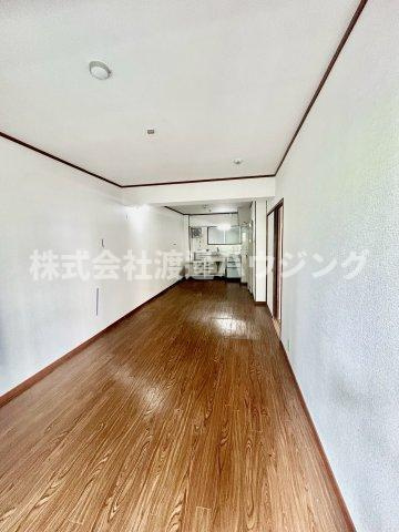成晃マンションの内装