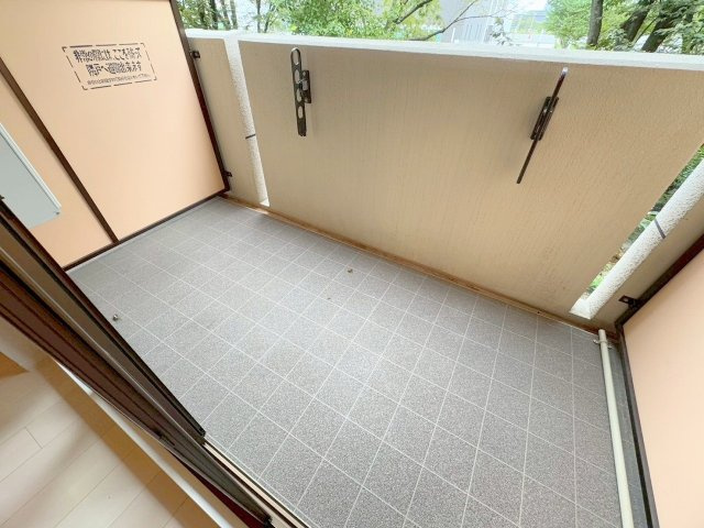 Luxe新大阪SOUTHのバルコニー