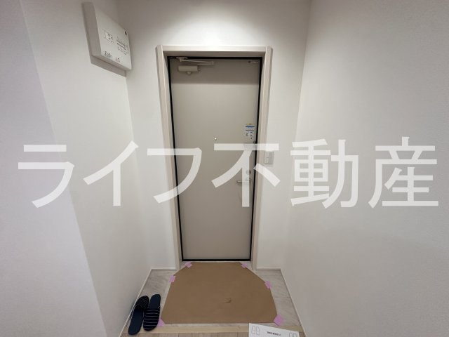 フジパレス小阪Ⅱ番館の玄関|シンプルで使いやすい玄関です