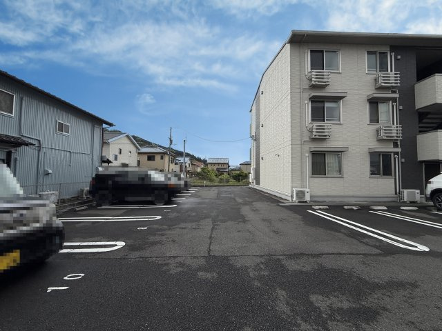Ｖillas 中屋式の駐車場