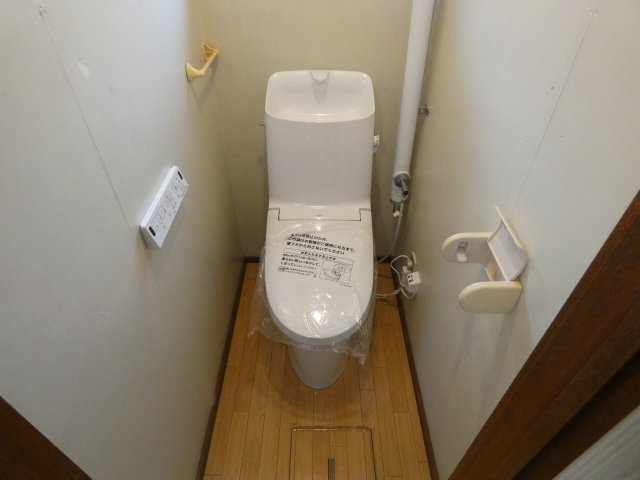 芽室東6条4丁目借家(大浦邸)のトイレ