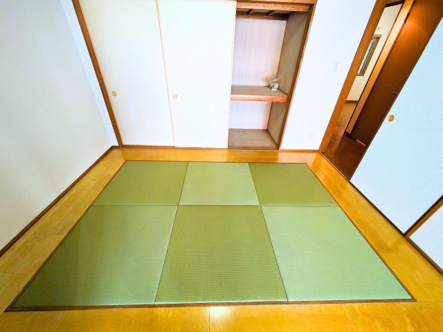 アルファステイツ勝山通りの和室|                                                  