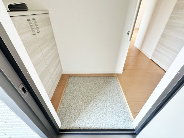 シャーメゾン カープの玄関