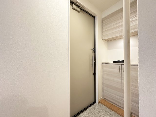 シャーメゾン カープの玄関