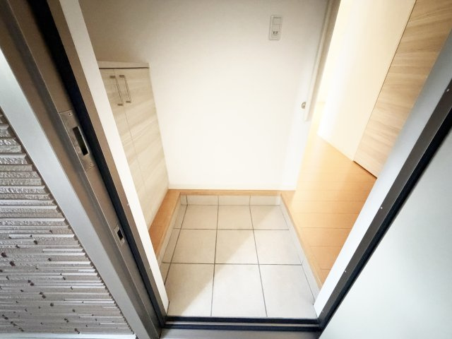 シャーメゾン カープの玄関