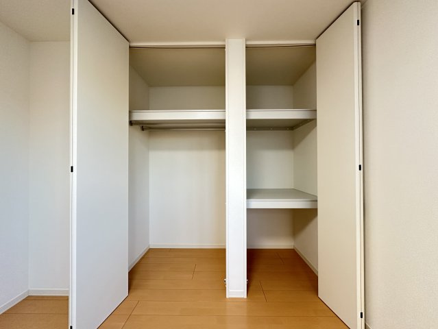 シャーメゾン カープの収納