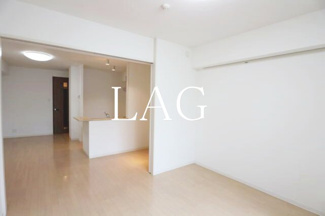 【居間・リビング】 | ハピネ蔵前鳥越 | 洋室のお部屋です。