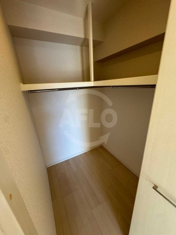 アルチコンテント新高　新高小学校の収納|アルチコンテント新高　ウォークインクローゼット