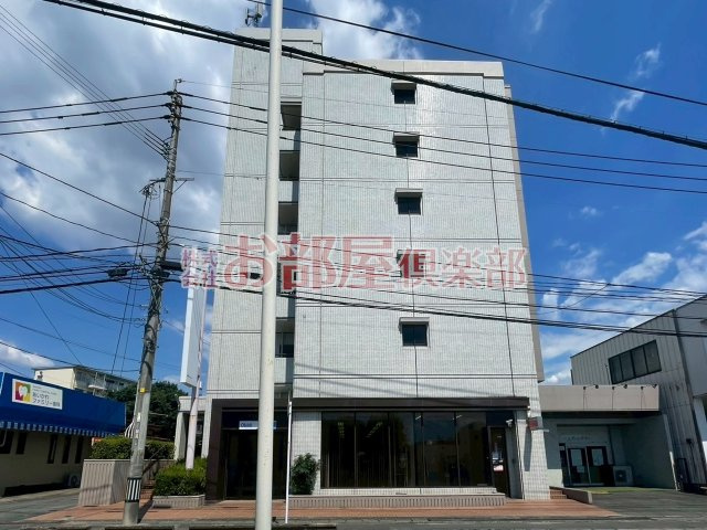 山本ビルの外観|きれいな外観です