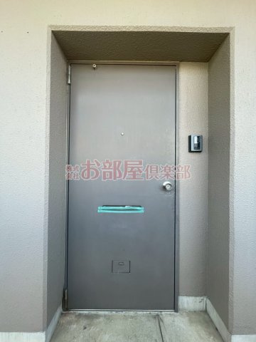 山本ビルの玄関|シンプルで使いやすい玄関です