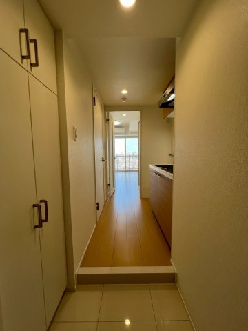 明るい玄関です