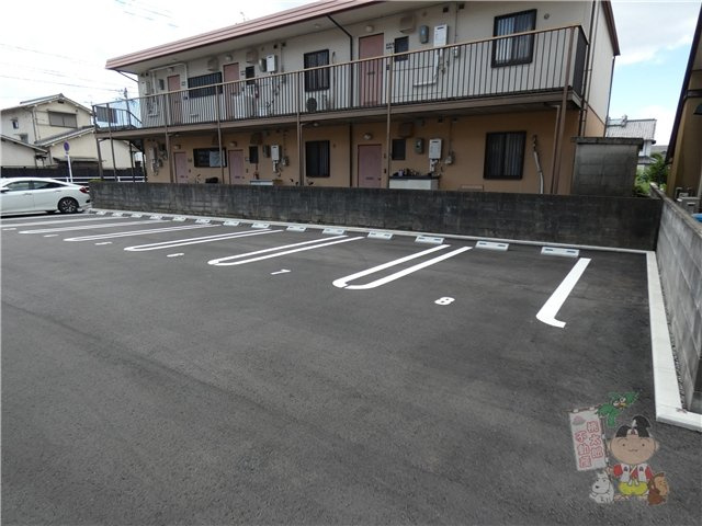 Ｌｕｖｅｒｉａの駐車場