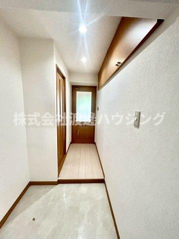 南千里ハイツの玄関