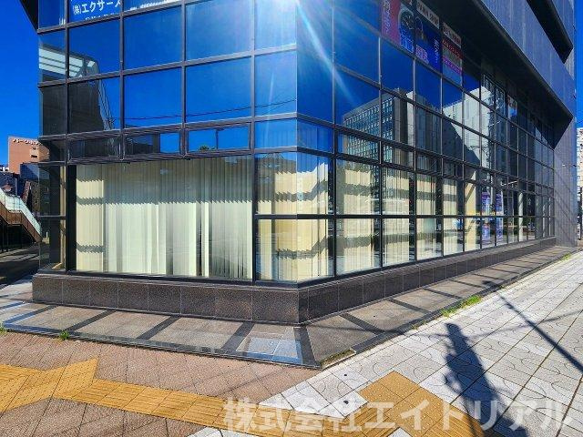 セントラルビルの外観