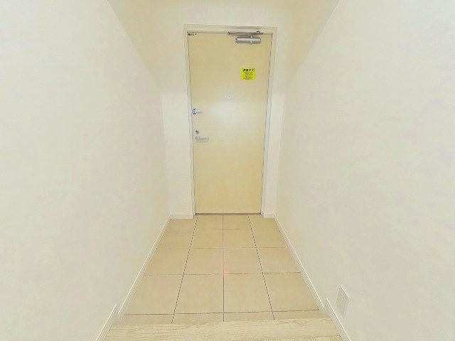 桃山台グランドマンションD弐棟の玄関