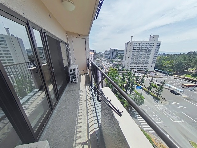 桃山台グランドマンションD弐棟のバルコニー