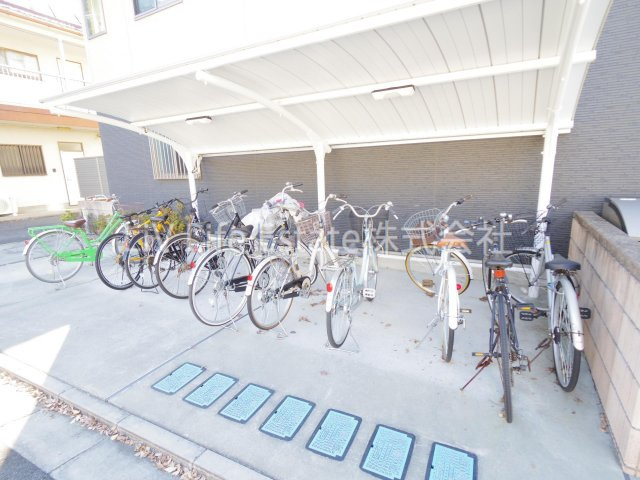 東大和市向原４丁目のアパート