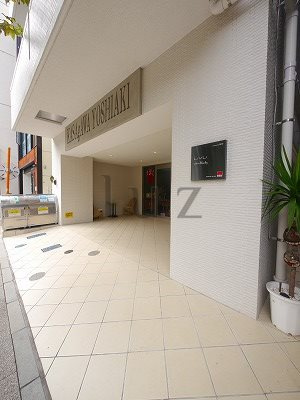 リブリシャーキーのエントランス