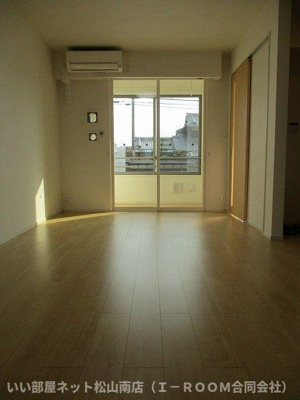 【居間・リビング】 | ボン　モマン　Ｍ　Ⅰ
