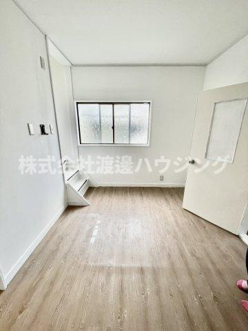 千本北1丁目貸家の居間・リビング
