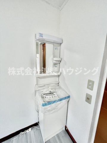千本北1丁目貸家の洗面所