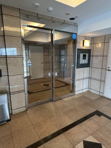 カスタリア大塚Ⅱのエントランス