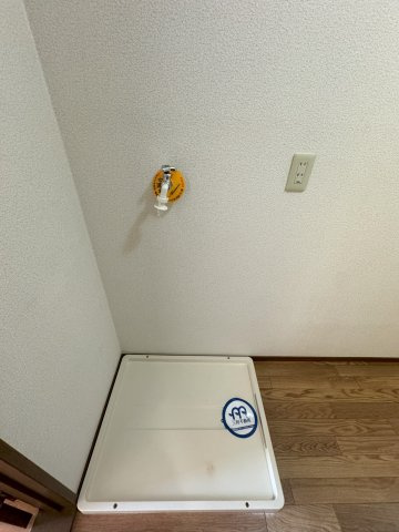 スペックス清水のランドリースペース